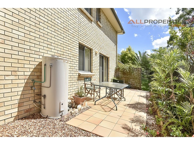 18 Piccadilly Place, Forest Lake QLD 4078