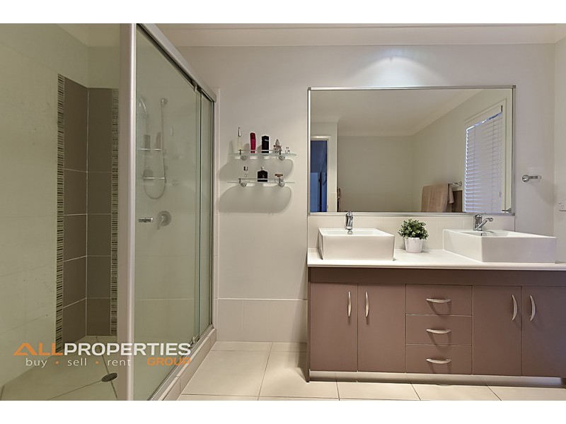 39 Bottlebrush Street, Heathwood QLD 4110