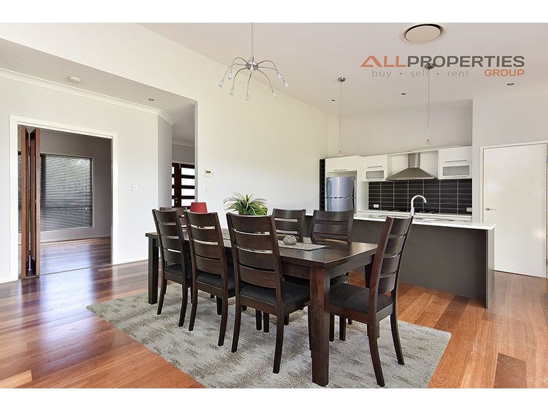 44 Brush Box Place, Heathwood QLD 4110