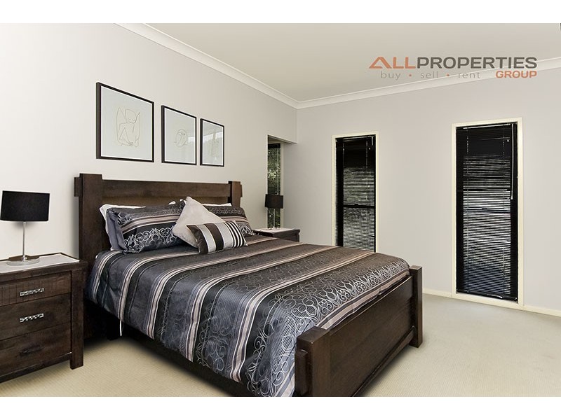 44 Brush Box Place, Heathwood QLD 4110