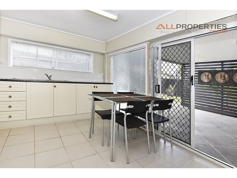 10 Warbler St, Inala QLD 4077