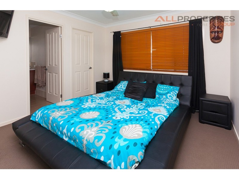 13 Romanda Place, Marsden QLD 4132