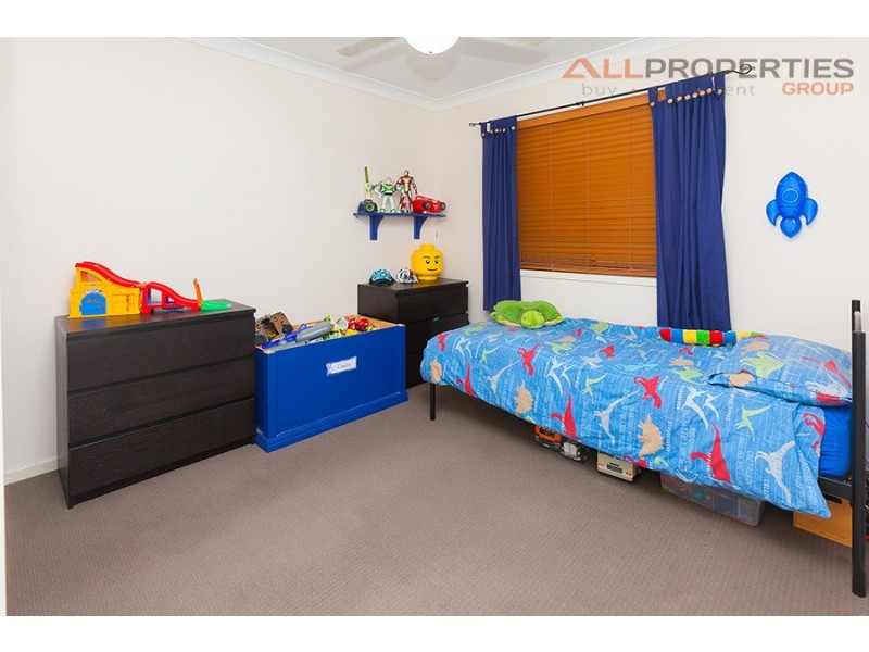 13 Romanda Place, Marsden QLD 4132