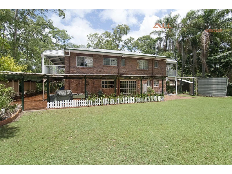 19 Henderson Street, Redbank QLD 4301