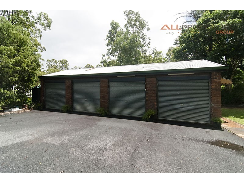 19 Henderson Street, Redbank QLD 4301