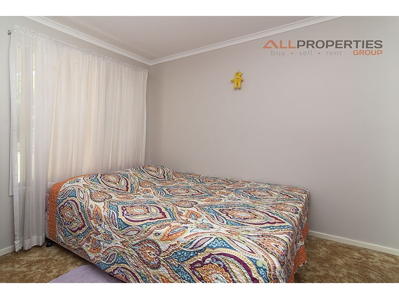 14 VANSITTART ROAD, Regents Park QLD 4118