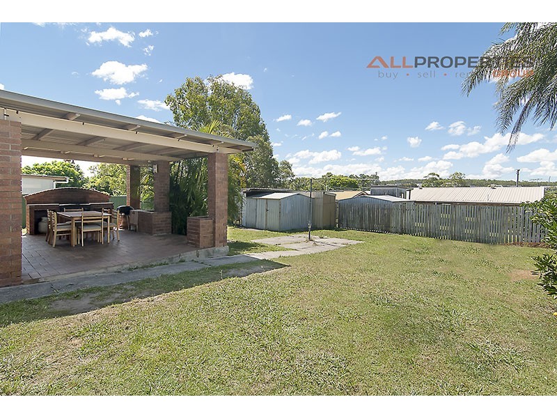 14 VANSITTART ROAD, Regents Park QLD 4118