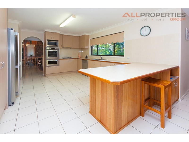 2 Huntingdon St, Forestdale QLD 4118