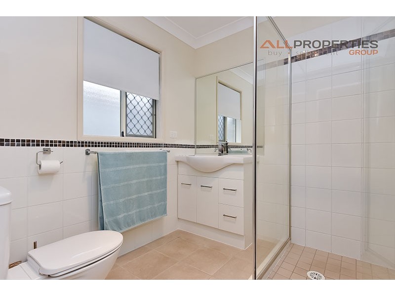 4 Jenny McMahon Court, Goodna QLD 4300