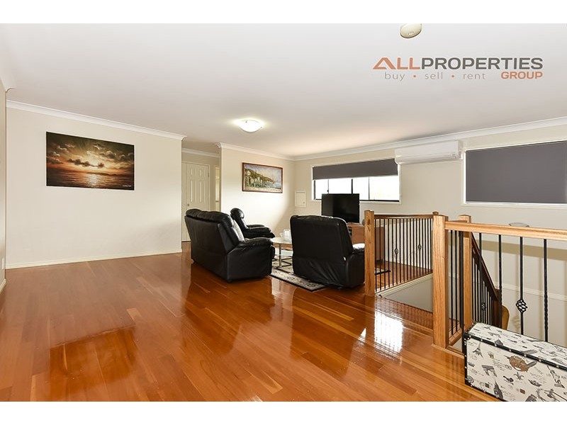 7 Sorrento Way, Forest Lake QLD 4078