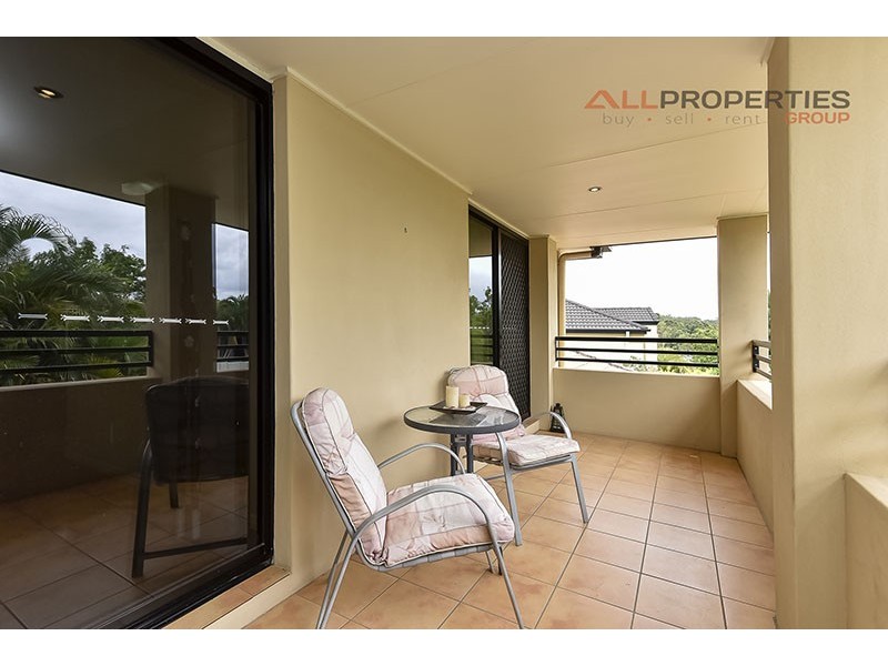 7 Sorrento Way, Forest Lake QLD 4078