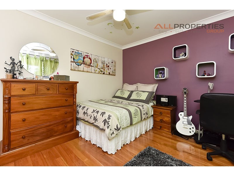 7 Sorrento Way, Forest Lake QLD 4078