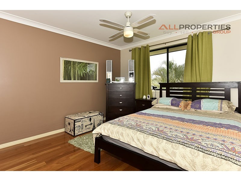 7 Sorrento Way, Forest Lake QLD 4078