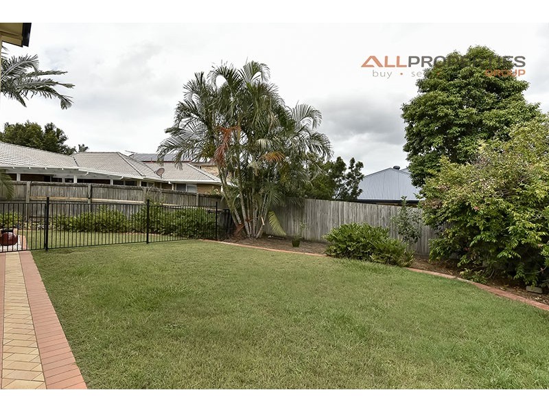 7 Sorrento Way, Forest Lake QLD 4078