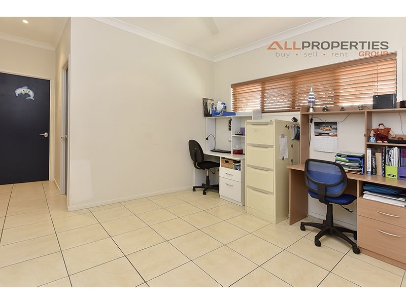 10 Randerson Street, Forest Lake QLD 4078