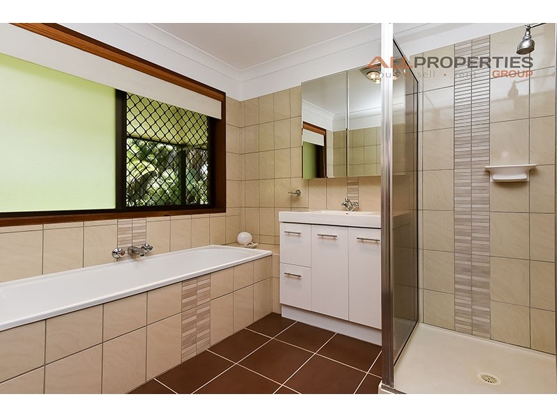 7 Oomool Court, Pimpama QLD 4209