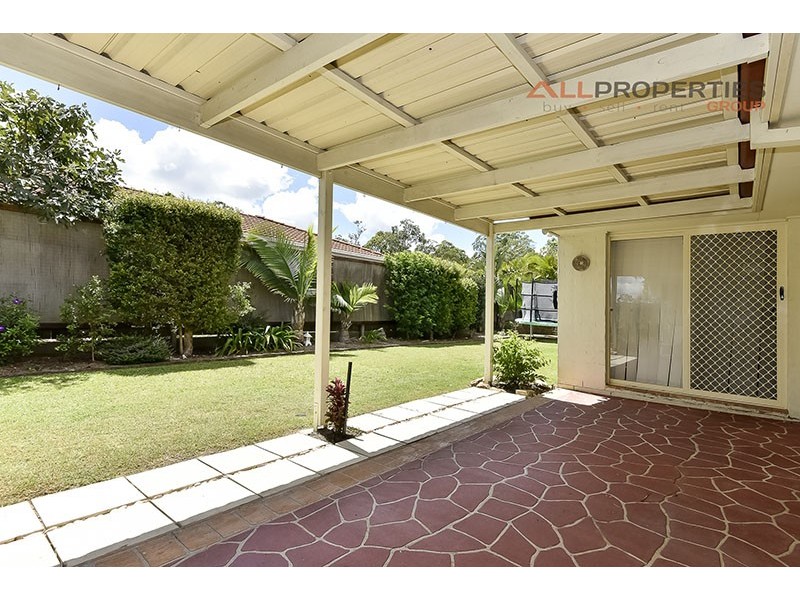 16 Chapple Pl, Forest Lake QLD 4078