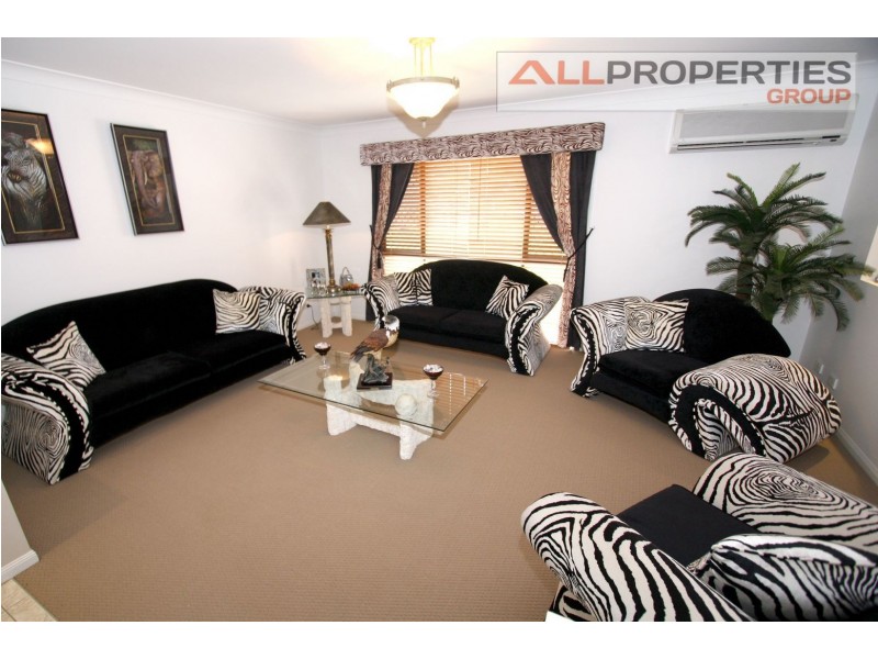 254 Bamboo Drive, Woodhill QLD 4285