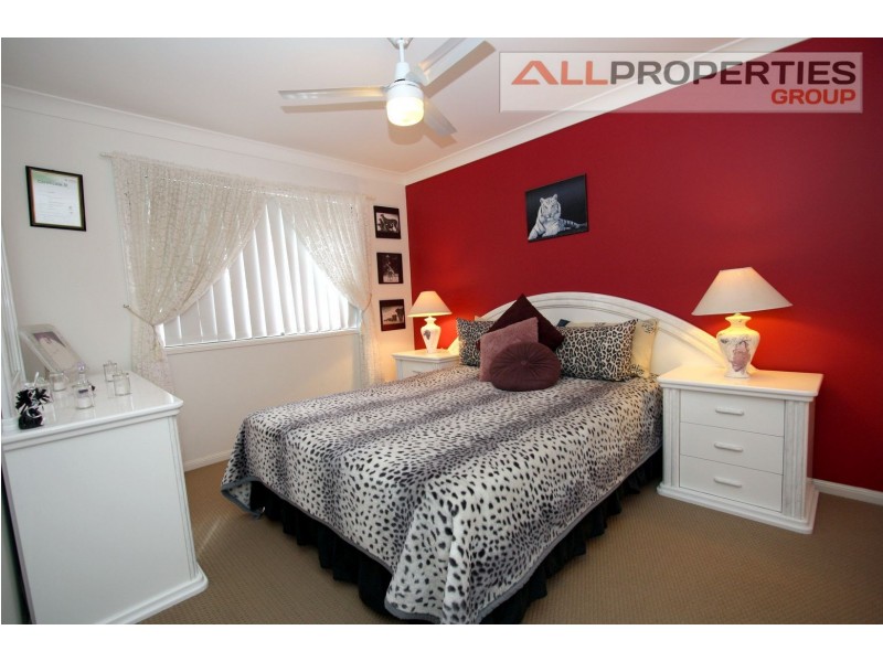 254 Bamboo Drive, Woodhill QLD 4285