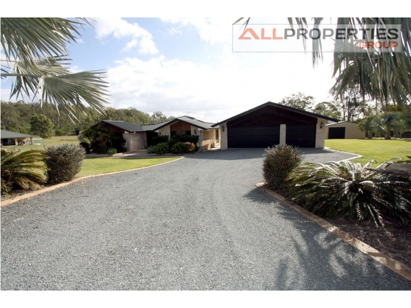 254 Bamboo Drive, Woodhill QLD 4285