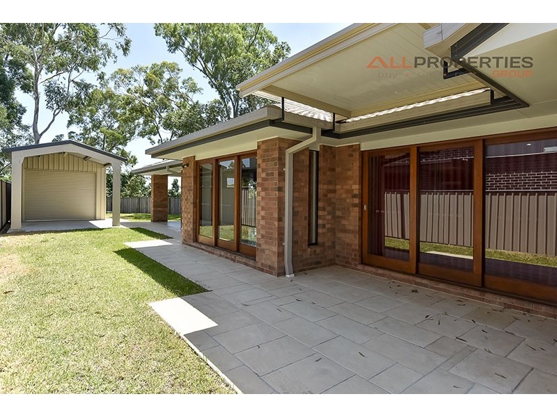 24 Sisley St, Forest Lake QLD 4078