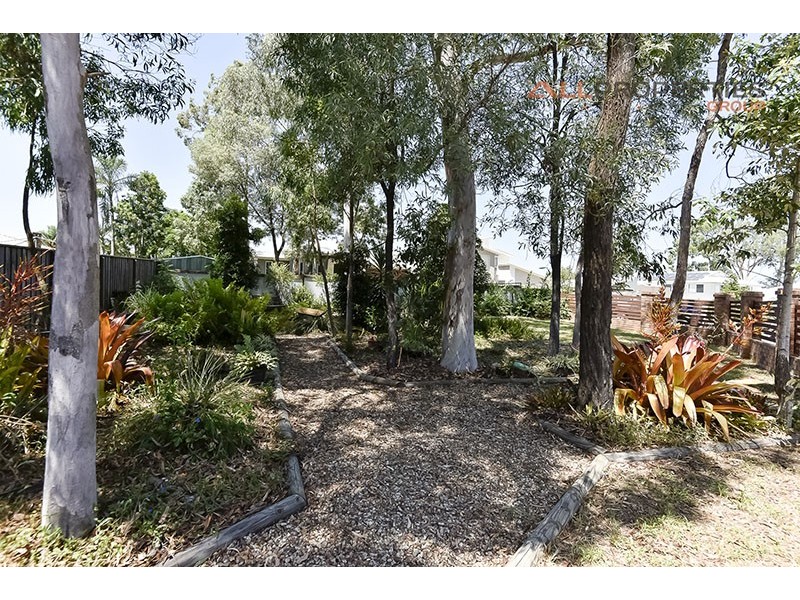 24 Sisley St, Forest Lake QLD 4078