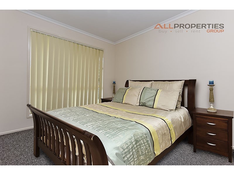 18/6 Rosegum Place, Redbank Plains QLD 4301