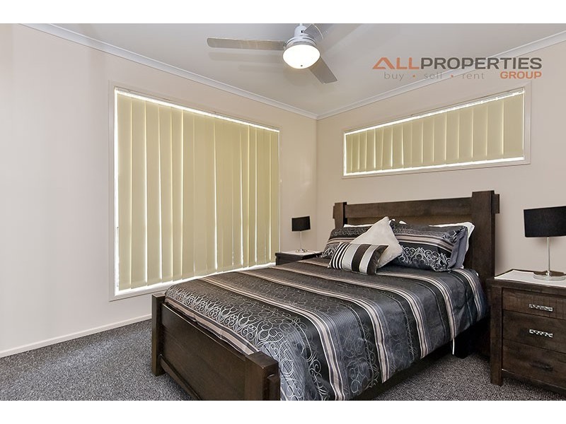 18/6 Rosegum Place, Redbank Plains QLD 4301