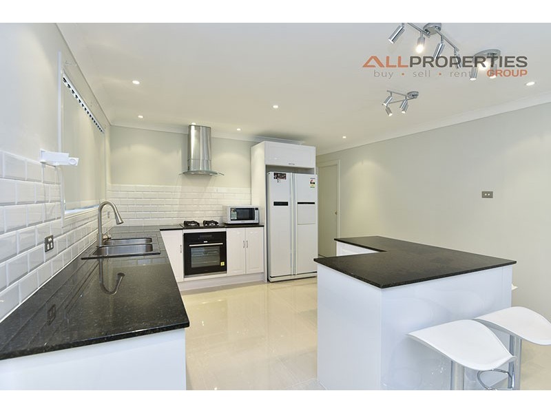 3 Dunraven Cl, Durack QLD 4077