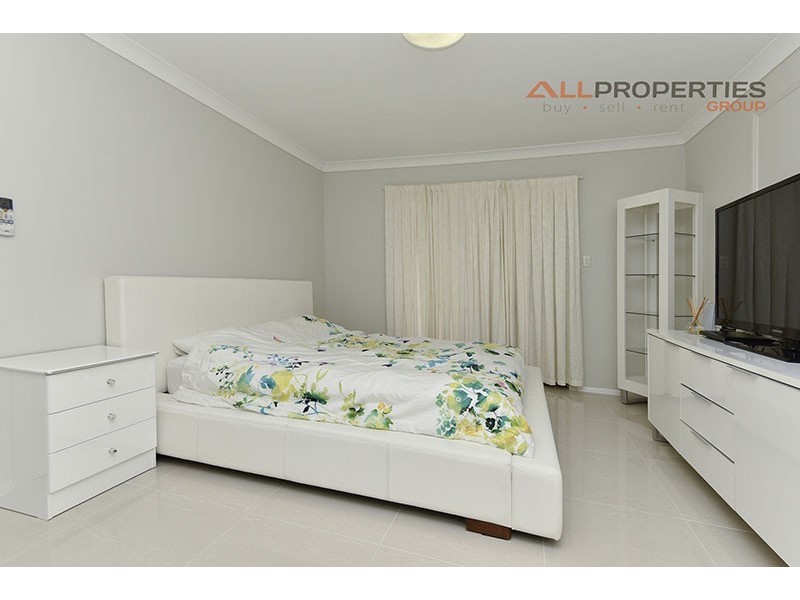 3 Dunraven Cl, Durack QLD 4077
