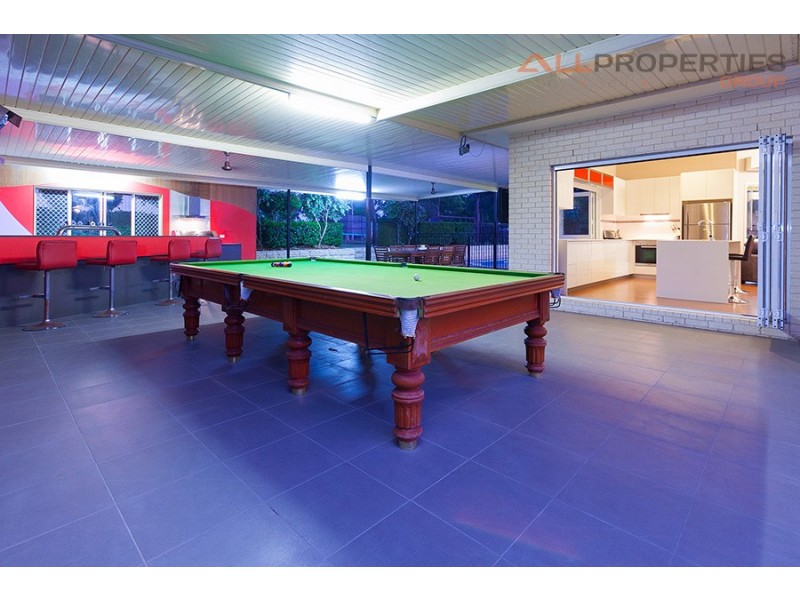 8-10 Waler Court, New Beith QLD 4124