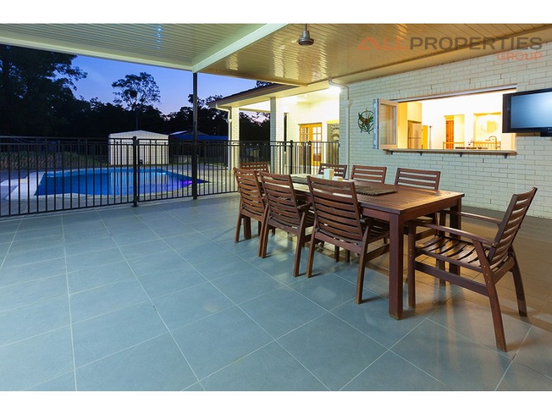 8-10 Waler Court, New Beith QLD 4124