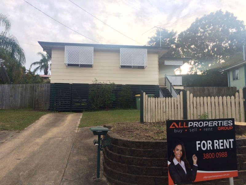 269 Kingston Rd, Logan Central QLD 4114