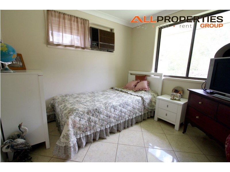135 Trewin Road, Mundoolun QLD 4285