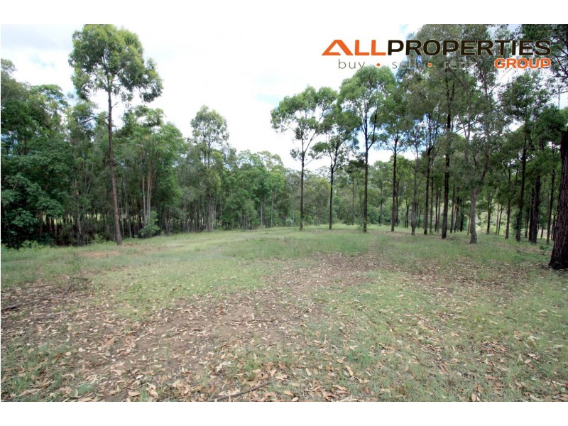 135 Trewin Road, Mundoolun QLD 4285