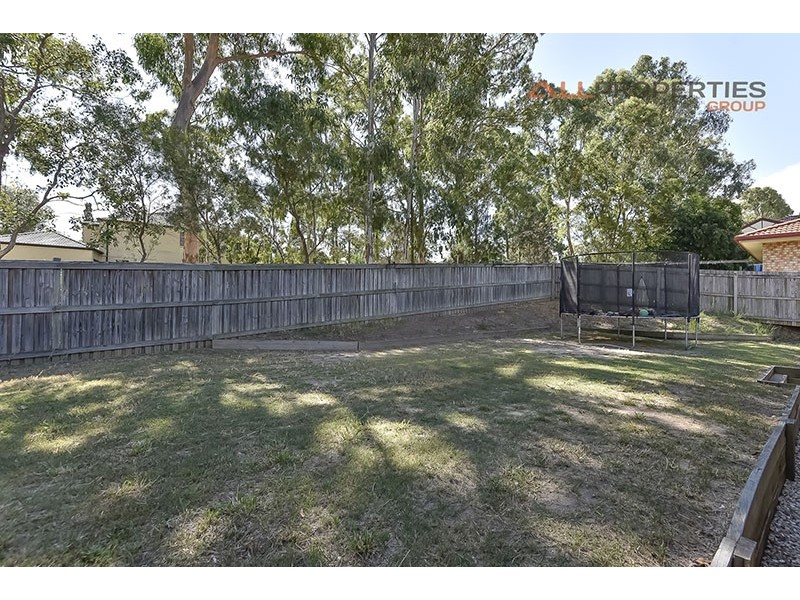 18 Windsor Place, Forest Lake QLD 4078