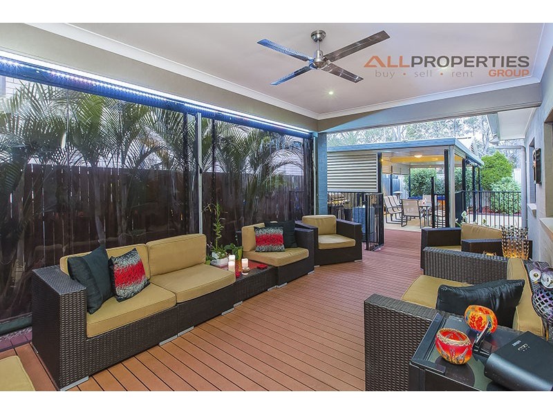 12 Juniper Street, Heathwood QLD 4110