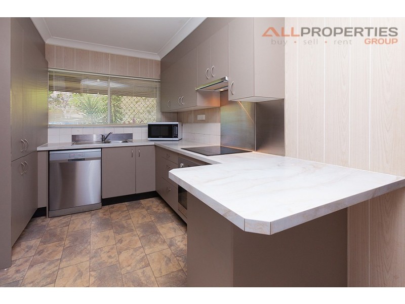 3 Garden Avenue, Woodridge QLD 4114