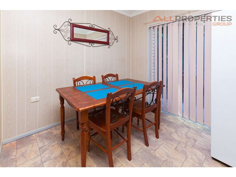 3 Garden Avenue, Woodridge QLD 4114