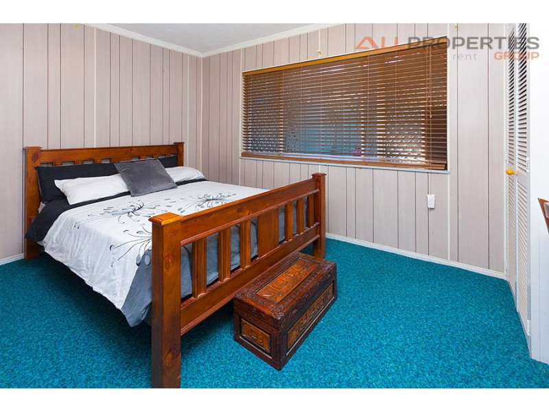 3 Garden Avenue, Woodridge QLD 4114