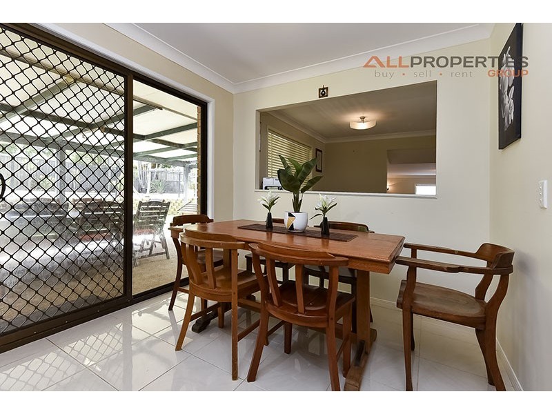 36 Dracon Street, Regents Park QLD 4118