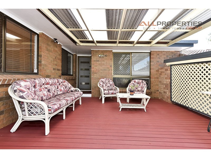 36 Dracon Street, Regents Park QLD 4118