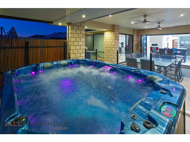 55 Casuarina Circuit, Heathwood QLD 4110