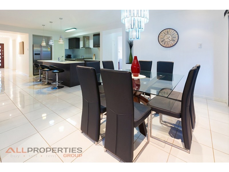 55 Casuarina Circuit, Heathwood QLD 4110