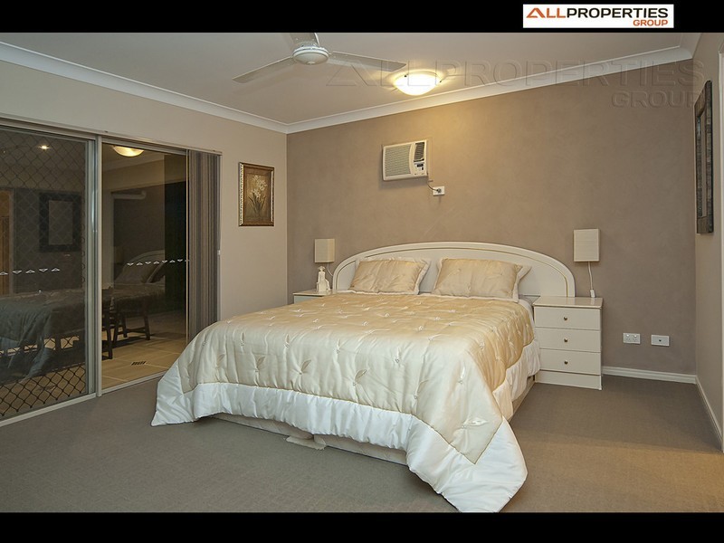 8 St Ives Cl, Drewvale QLD 4116