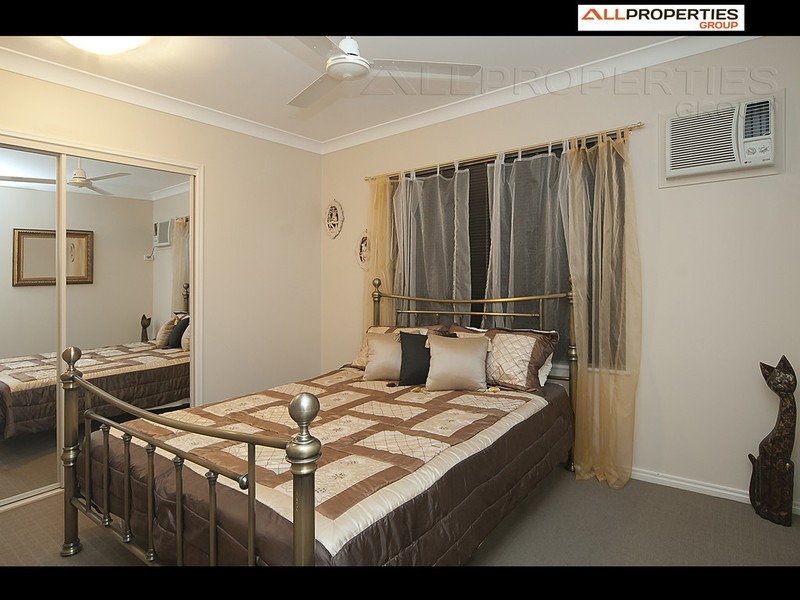 8 St Ives Cl, Drewvale QLD 4116