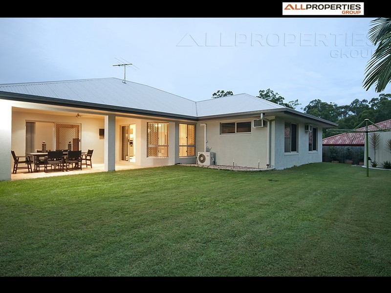 8 St Ives Cl, Drewvale QLD 4116