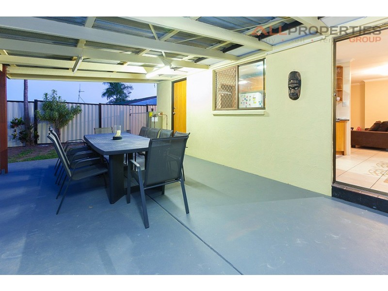 48 Ironwood St, Crestmead QLD 4132