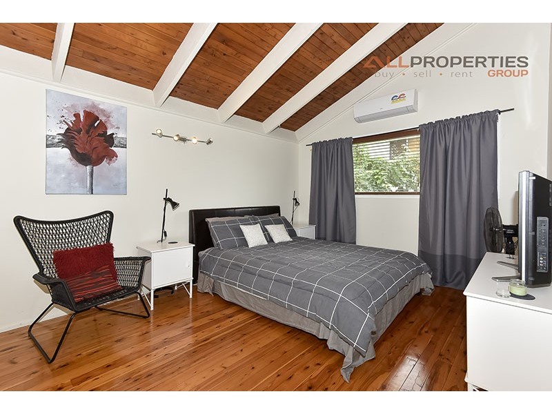 26 Buffalo Street, Riverhills QLD 4074