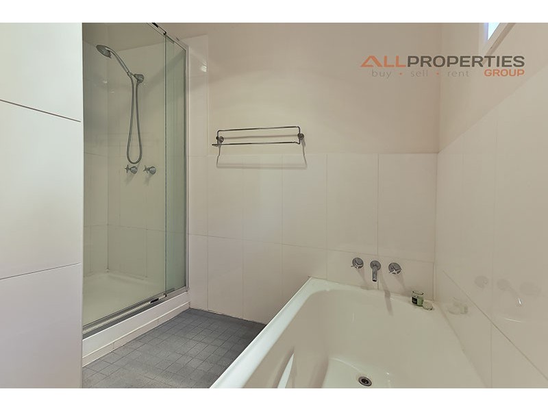 26 Buffalo Street, Riverhills QLD 4074